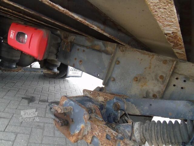 Mala Volvo FL 240 + 12t + euro 5 + lift