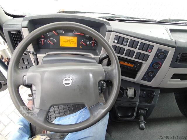 Mala Volvo FL 240 + 12t + euro 5 + lift