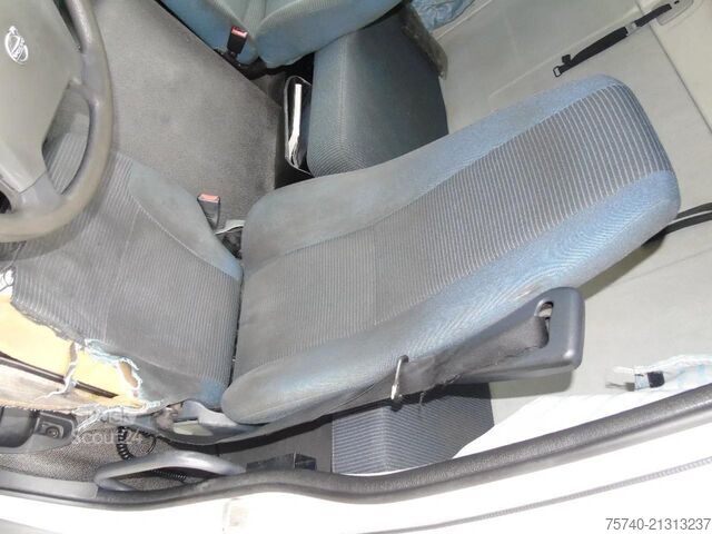 Mala Volvo FL 240 + 12t + euro 5 + lift
