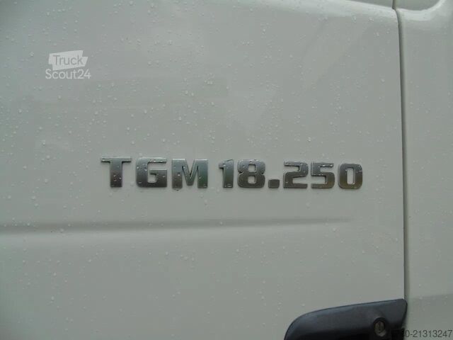 Transport chłodniczy/mrożony MAN TGM 18.250 + carrier supra 850 + euro 6 + lift ...