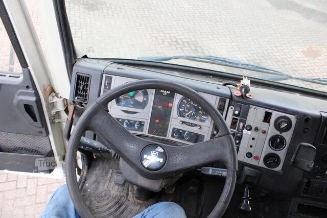 Standard-SZM MAN F 26.364 + 6X4 + BIG AXLE + EURO 2 + MANUAL