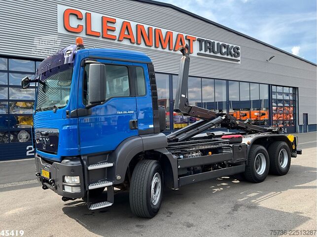Haakarmsysteem Man TGS 26.400 6x4 Manual Full Steel Just 327.817 km!