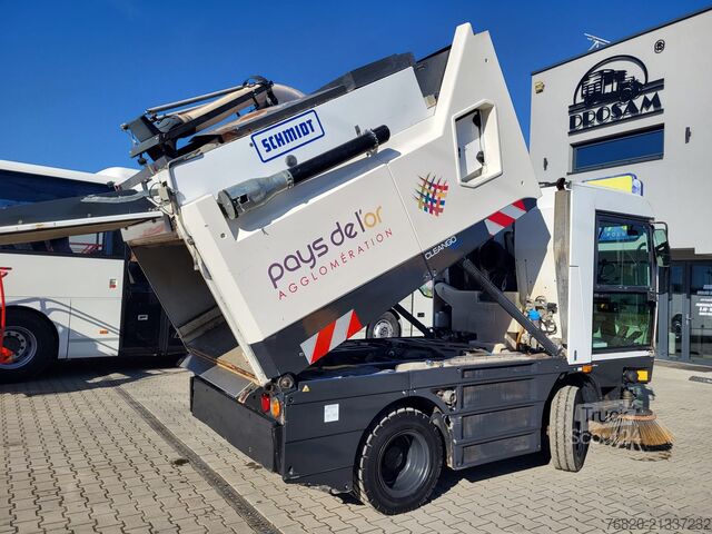 Yol süpürme aracı Schmidt Cleango 500