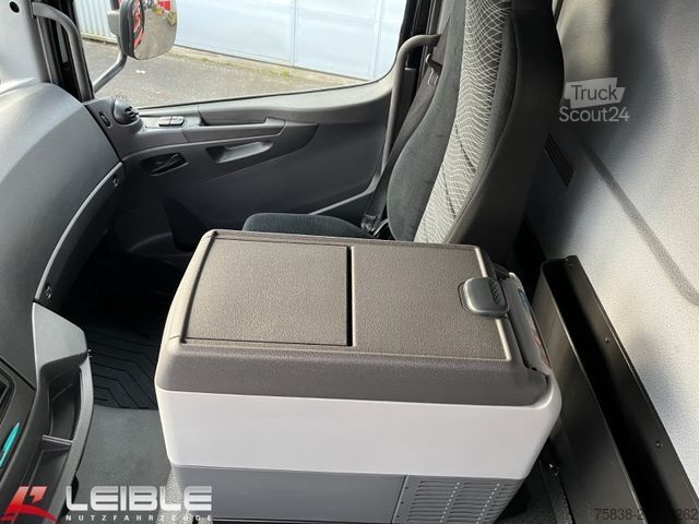 Vrachtwagen met bakwagen MERCEDES-BENZ Atego 1018*Koffer*Rolltor*Rolltor seitlich*Klima