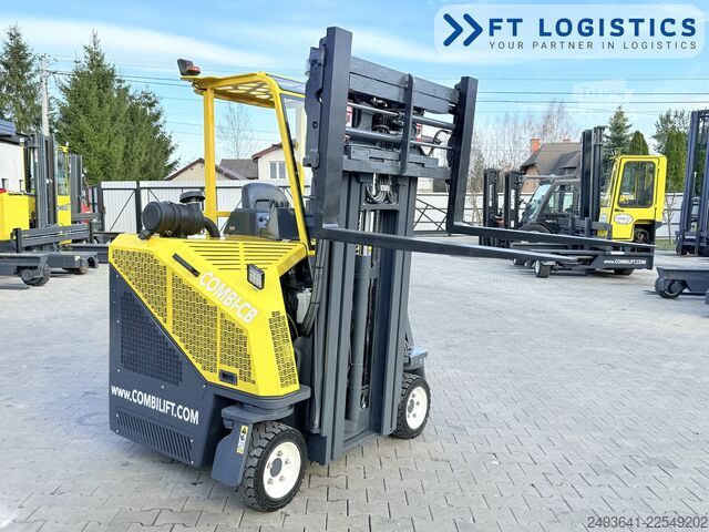 чотири-напрямний навантажувач Combilift CB3000 GAS TRIPLEX 4900 FREE-LIFT