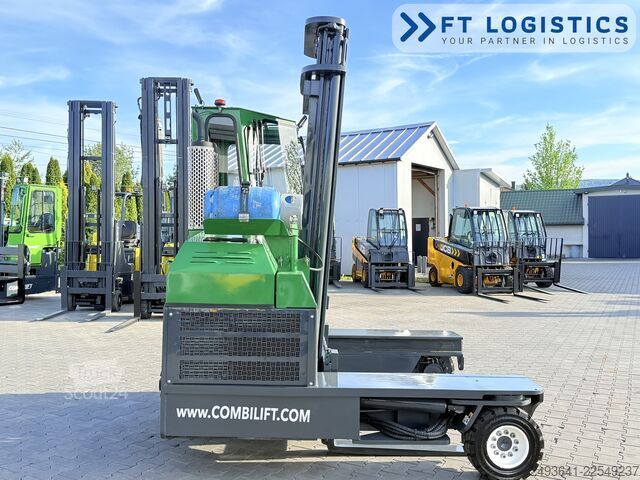 Carretilla retráctil de 4 vías Combilift C4000 GAS DUPLEX 4350 FREE-LIFT POSITION