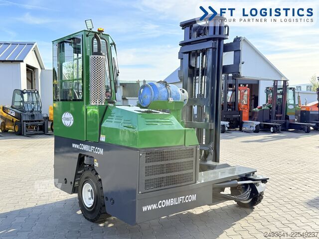 Carretilla retráctil de 4 vías Combilift C4000 GAS DUPLEX 4350 FREE-LIFT POSITION