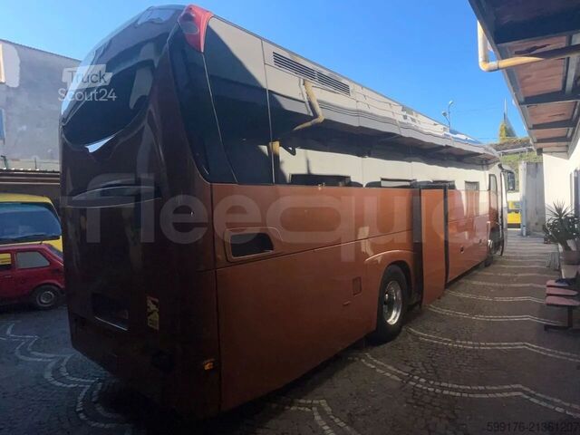 Túraautó IVECO Magelys