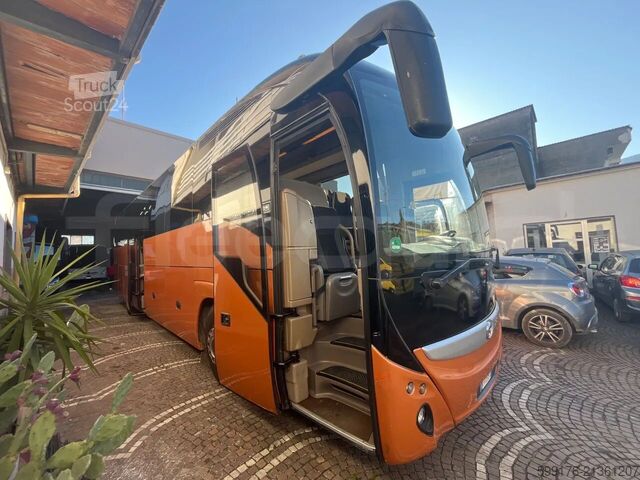 Túraautó IVECO Magelys