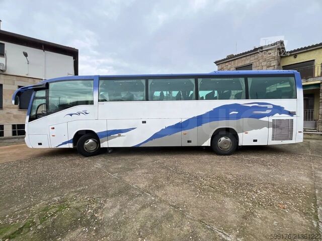 Túraautó Scania 114B4X2