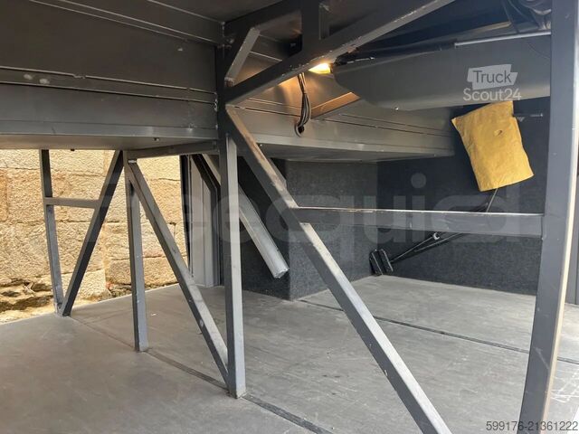 Túraautó Scania 114B4X2