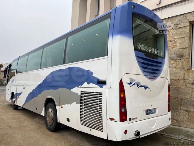 Túraautó Scania 114B4X2