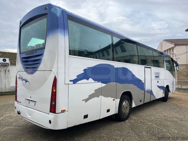 Túraautó Scania 114B4X2