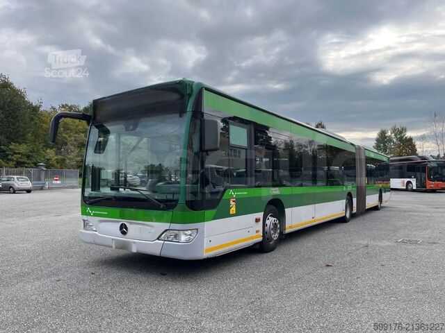 Autobús articulado Mercedes-Benz O 530