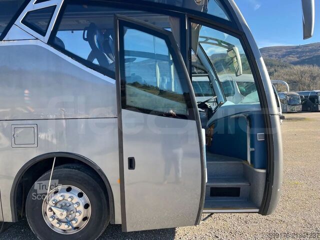 Autocar de turismo Mercedes-Benz Atlantis