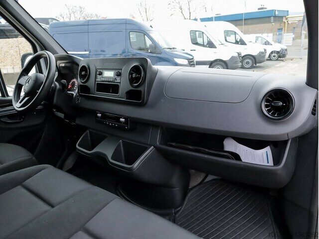 Højt tag varevogn Mercedes-Benz eSprinter 312 Kasten FWD,3.924mm Radstand