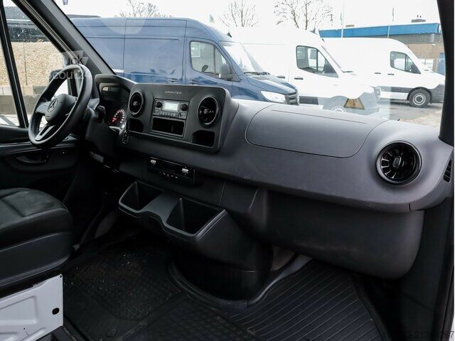 Højt tag varevogn Mercedes-Benz eSprinter 312 Kasten FWD,3.924mm Radstand