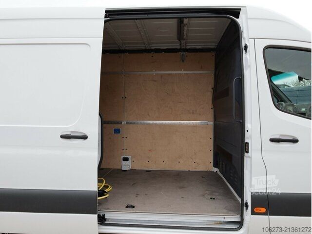 Højt tag varevogn Mercedes-Benz eSprinter 312 Kasten FWD,3.924mm Radstand