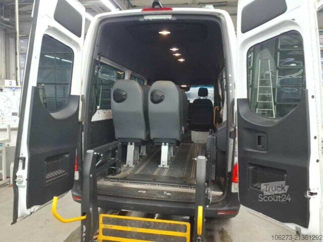 Kleinbus Mercedes-Benz Sprinter 317 CDI Kombi,Rollstuhllift,8Sitze