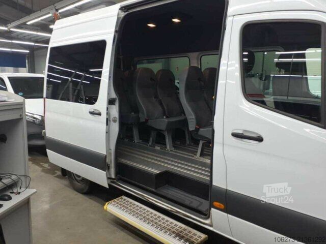 Kleinbus Mercedes-Benz Sprinter 317 CDI Kombi,Rollstuhllift,8Sitze