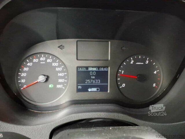 Kleinbus Mercedes-Benz Sprinter 317 CDI Kombi,Rollstuhllift,8Sitze