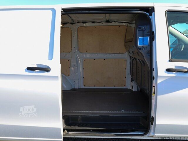 Prilagojeno dostavno vozilo Mercedes-Benz Vito116CDI KA lang,Automatik,Klima,Tempomat