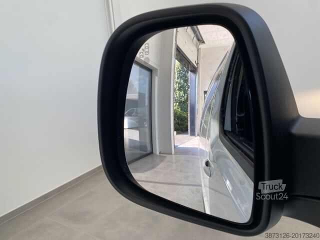 Monovolumen compacto CITROEN JUMPY  2.0 BlueHDi 145 pk BVM6