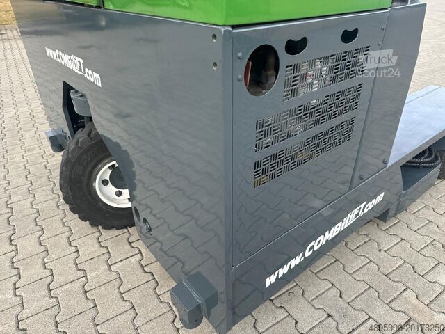 Carretilla elevadora de 4 vías Combilift C4000 /2015 /Triplex 8400 mm/Only 7299 h