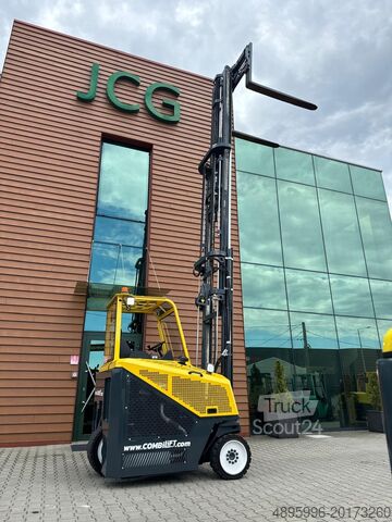 Vierwege-Gabelstapler Combilift CB4500//2019 year // Triplex 6400 mm