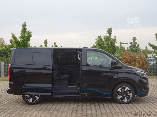 Mikroautobuss FORD Tourneo Custom 320L1 Sport AWD Exklusiv Stndhz