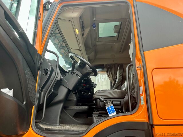 Стандартный седельный тягач IVECO X-Way 460| 4x4/Allrad*Hydraulik*Navi*Retarder*AC