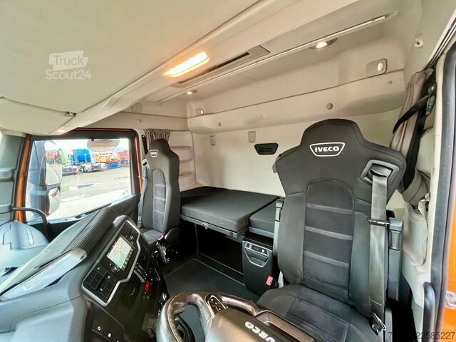 Standard dragbil IVECO X-Way 460| 4x4/Allrad*Hydraulik*Navi*Retarder*AC