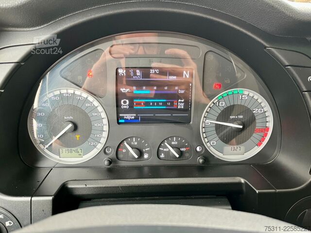 Standard dragbil IVECO X-Way 460| 4x4/Allrad*Hydraulik*Navi*Retarder*AC