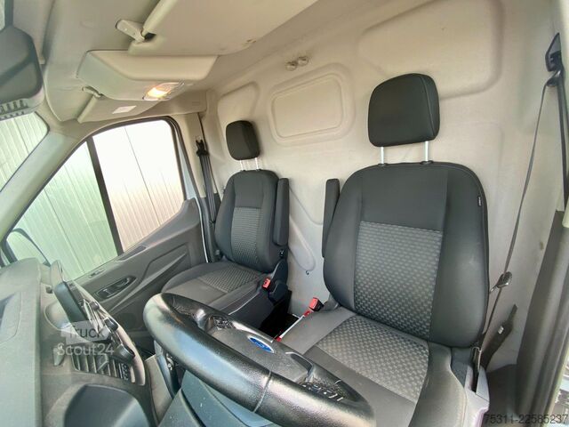 Duba panelată FORD Transit | SORTIMO-Regal&Werkbank*ACC*Navi*Kamera