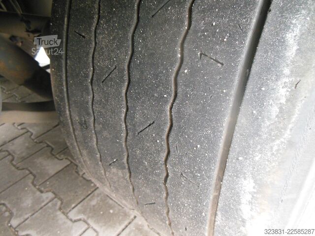 Otvorena poluprikolica sa ceradom KRONE SD, LOWDECK, LIFTACHSE