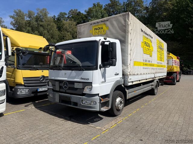 Kamion sa ravnom platformom i ceradom MERCEDES-BENZ 1222 Atego neue Kupplung , Batterien , LBW 1 Hd