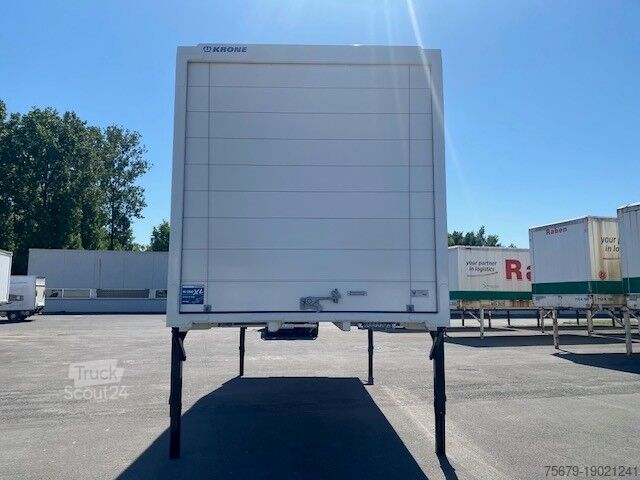 Değiştirilebilir kasa kutu yapılı Krone BDF-System, 7.450 mm lang
