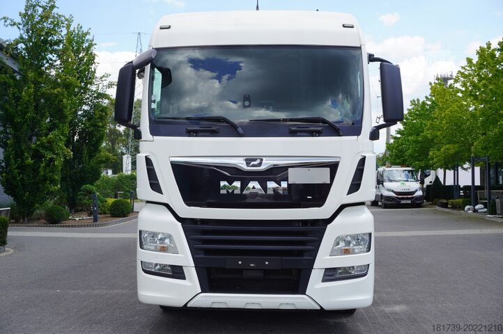 Cortina MAN TGX 18.430 / Curtainsider 18 EPAL