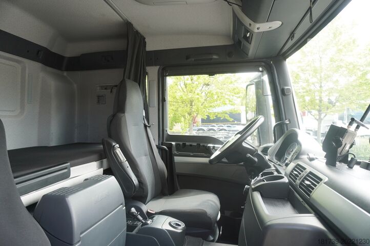 Gardin MAN TGS 18.440 / 19 EPAL curtainsider / Slee