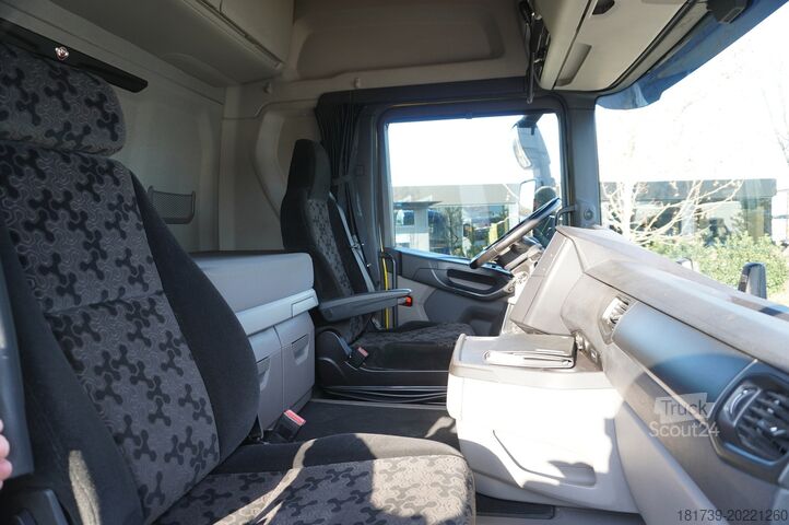 Firanka SCANIA R650 V8 8 × 4 /4 / 2020 / Curtainsider