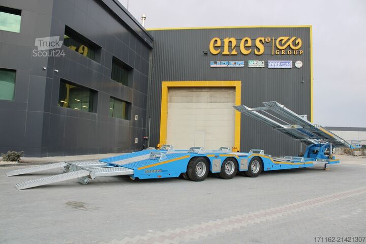 Auto met oplegger Lider Truck Carrier 1