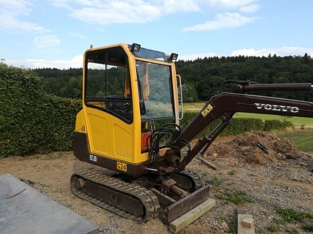 міні-екскаватор VOLVO EC20 XTV 2002 року, 3400 мотогодин VOLVO EC20 XTV