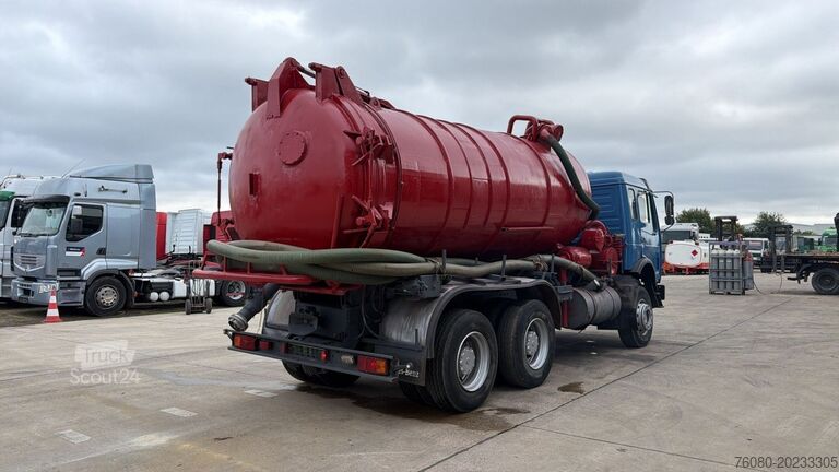 Sesalno vozilo Mercedes-Benz SK 2626 (6X4 / GRAND PONT / LAMES / 14000 LITERS)