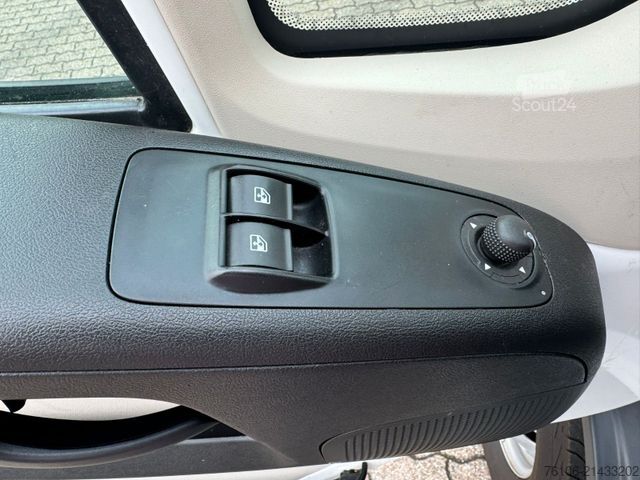 Fourgon tôlé PEUGEOT Boxer Koffer *2 Große Türen*Klima*TÜV NEU !