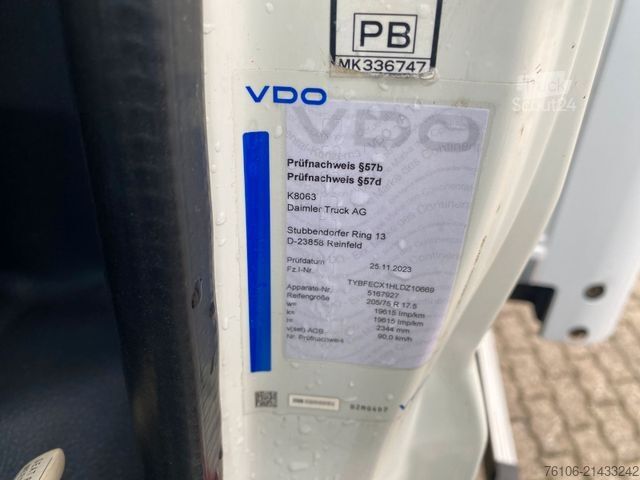 Dobozos teherautó FUSO Canter 9C18 Koffer mit Ladebordwand