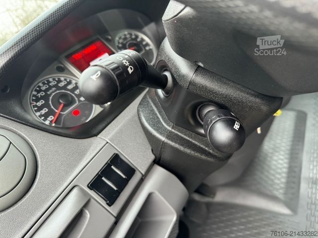 Kylskåpsbil IVECO Daily 35S13 Kühlkoffer C33-Type 526EV