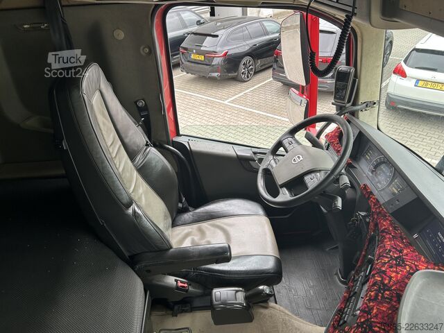 Système de bras à crochet Volvo FH 500 Globetrotter 8x2 Tridem / VDL Hook 25 To...