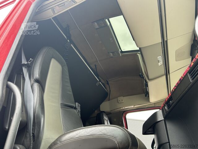 Système de bras à crochet Volvo FH 500 Globetrotter 8x2 Tridem / VDL Hook 25 To...