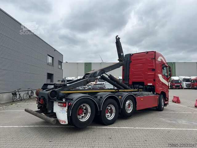 Sistema de brazo de gancho Volvo FH 500 Globetrotter 8x2 Tridem / VDL Hook 25 To...
