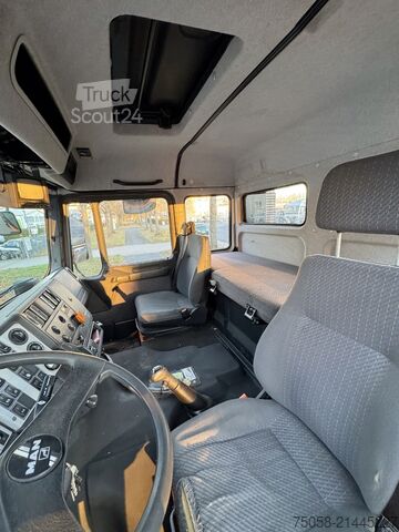 Macara montată pe camion MAN FE 310 A - 245 TKm - 1.Hand - PK7000